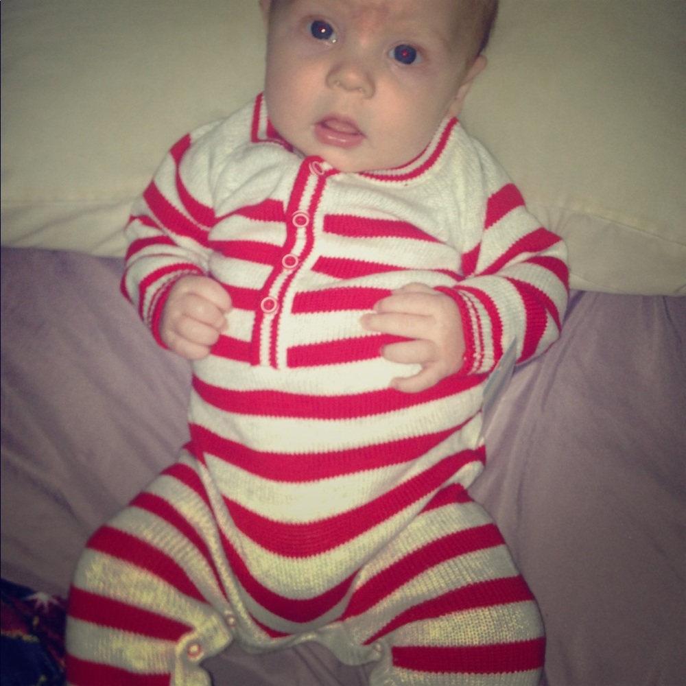 Cat and Jack baby Sweater Romper 0-3 months